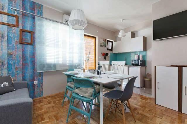 Apartments Romantica Jesenice  Εξωτερικό φωτογραφία