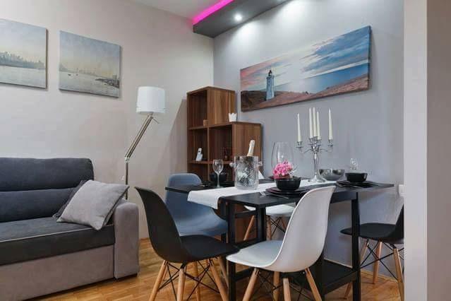 Apartments Romantica Jesenice  Εξωτερικό φωτογραφία