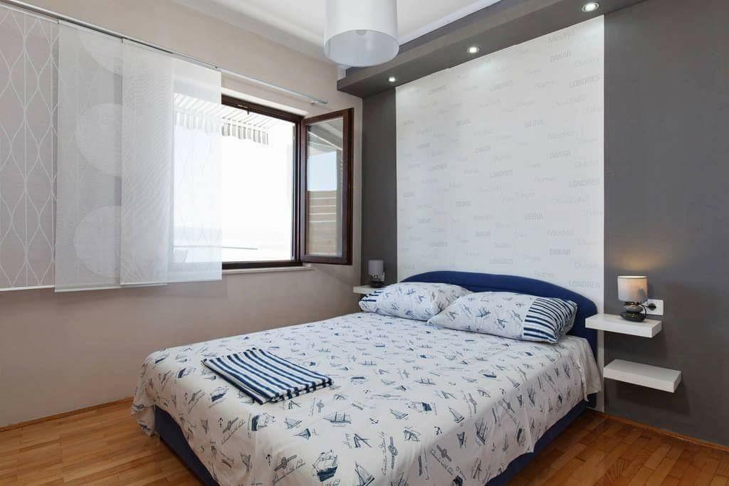 Apartments Romantica Jesenice  Εξωτερικό φωτογραφία